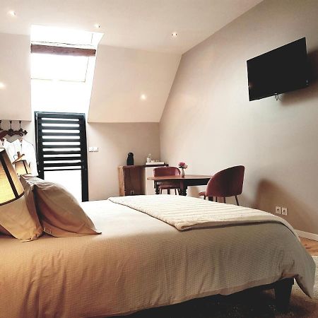 Domaine Du Bois Chaumet Bed and Breakfast Couzon Buitenkant foto